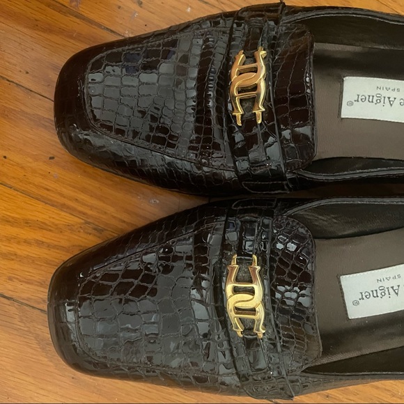 Etienne Aigner Valentine Brown Leather Shoes - Picture 8 of 9